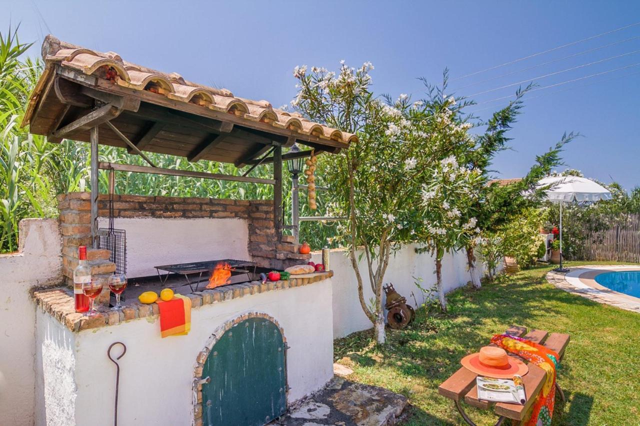 Villa Emilia Sidárion Exterior photo